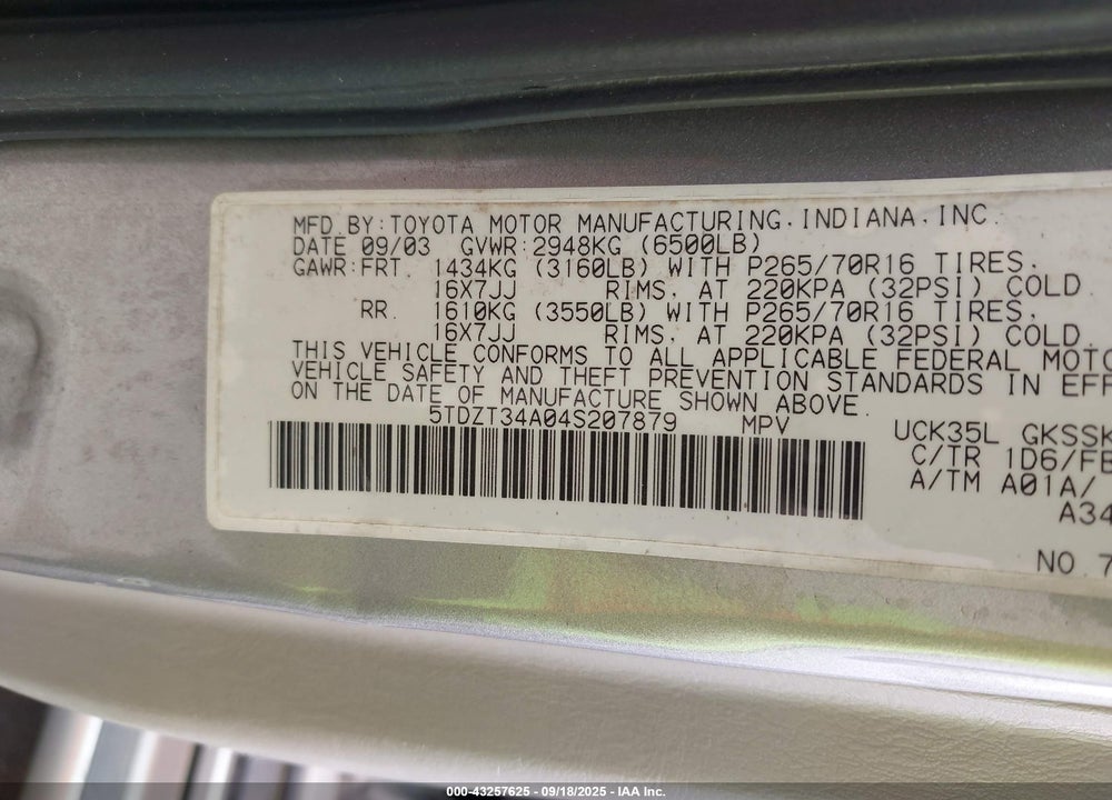 2004 TOYOTA SEQUOIA SR5 V8 VIN: 5TDZT34A04S207879