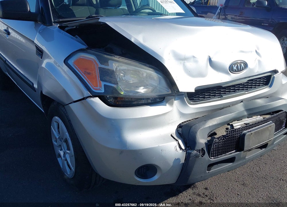 2011 KIA SOUL VIN: KNDJT2A17B7265779