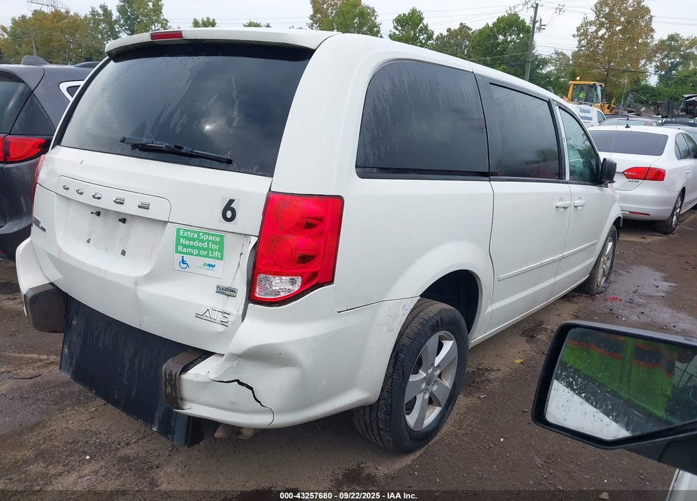 2013 DODGE GRAND CARAVAN VIN: 2C4RDGBG8DR723671