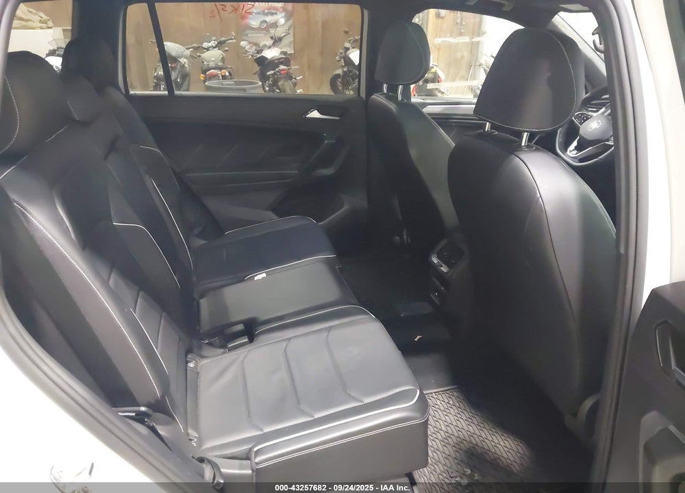 2022 VOLKSWAGEN TIGUAN 2.0T SEL R-LINE VIN: 3VV4B7AX8NM113992