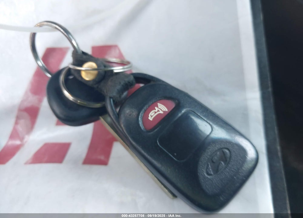 2016 HYUNDAI ELANTRA GT VIN: KMHD35LH4GU252968