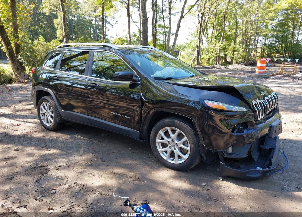 2017 JEEP CHEROKEE LATITUDE FWD VIN: 1C4PJLCB4HW534816