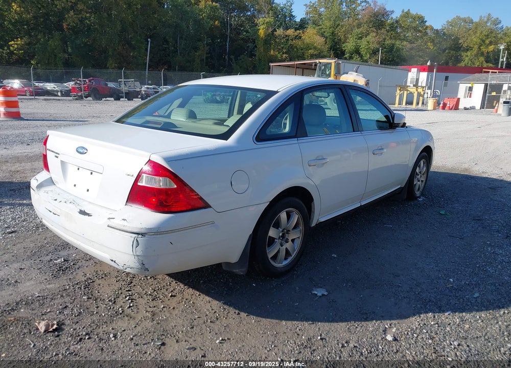 2006 FORD FIVE HUNDRED SEL VIN: 1FAFP27126G183049