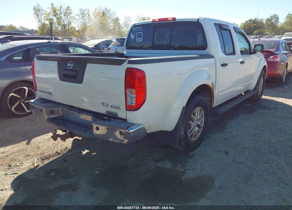 2014 NISSAN FRONTIER VIN: 1N6AD0EV5EN755827
