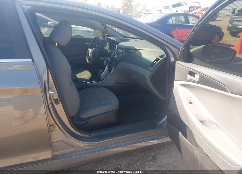 2014 HYUNDAI SONATA GLS VIN: 5NPEB4AC9EH941599