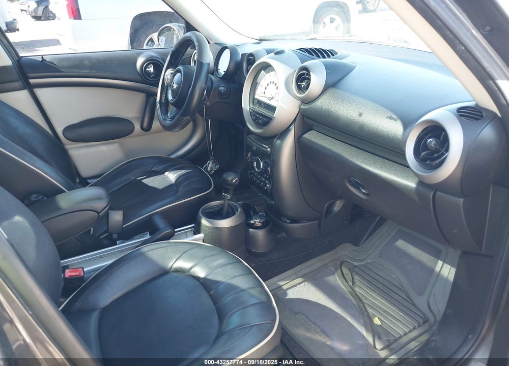 2011 MINI COOPER S COUNTRYMAN VIN: WMWZC3C5XBWL79481