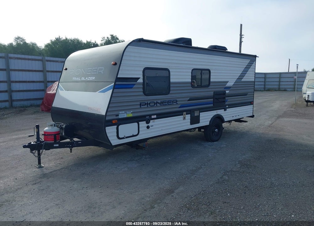 2021 HEARTLAND RV PIONEER VIN: 5SFPB2219ME464422
