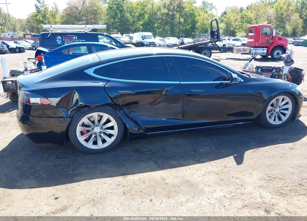2017 TESLA MODEL S 100D/60D/75D/90D/P100D VIN: 5YJSA1E44HF184024