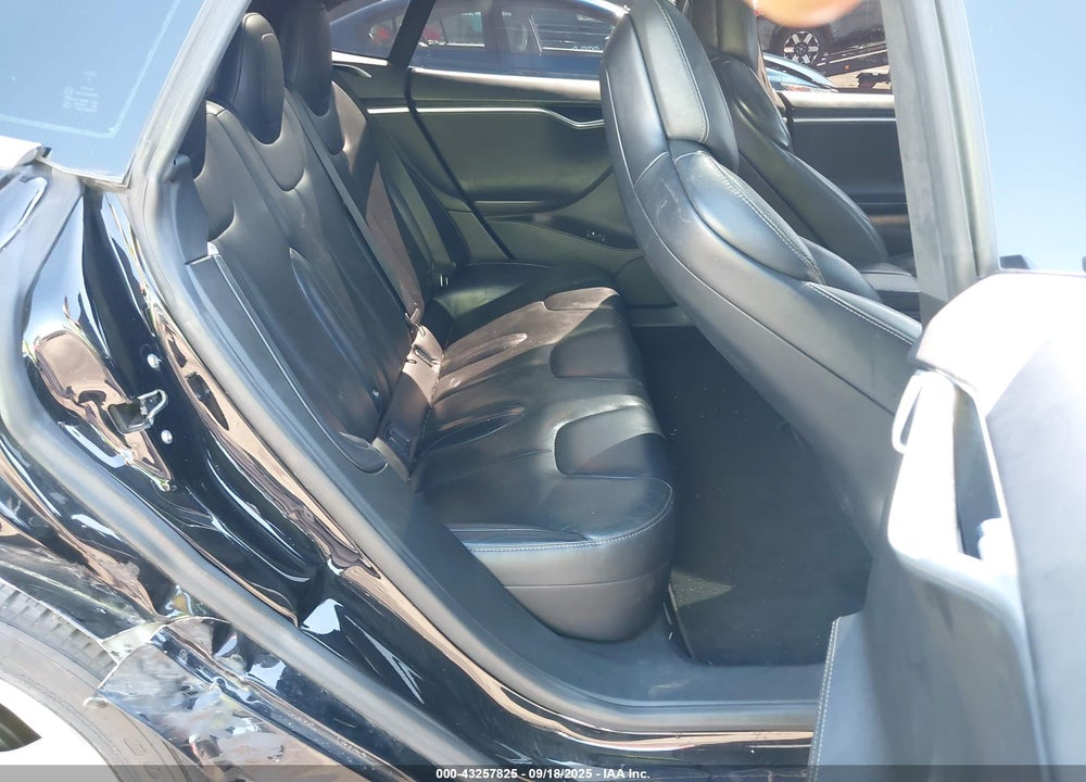 2017 TESLA MODEL S 100D/60D/75D/90D/P100D VIN: 5YJSA1E44HF184024