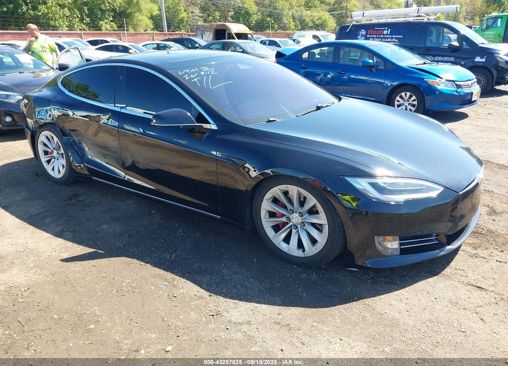 2017 TESLA MODEL S 100D/60D/75D/90D/P100D VIN: 5YJSA1E44HF184024