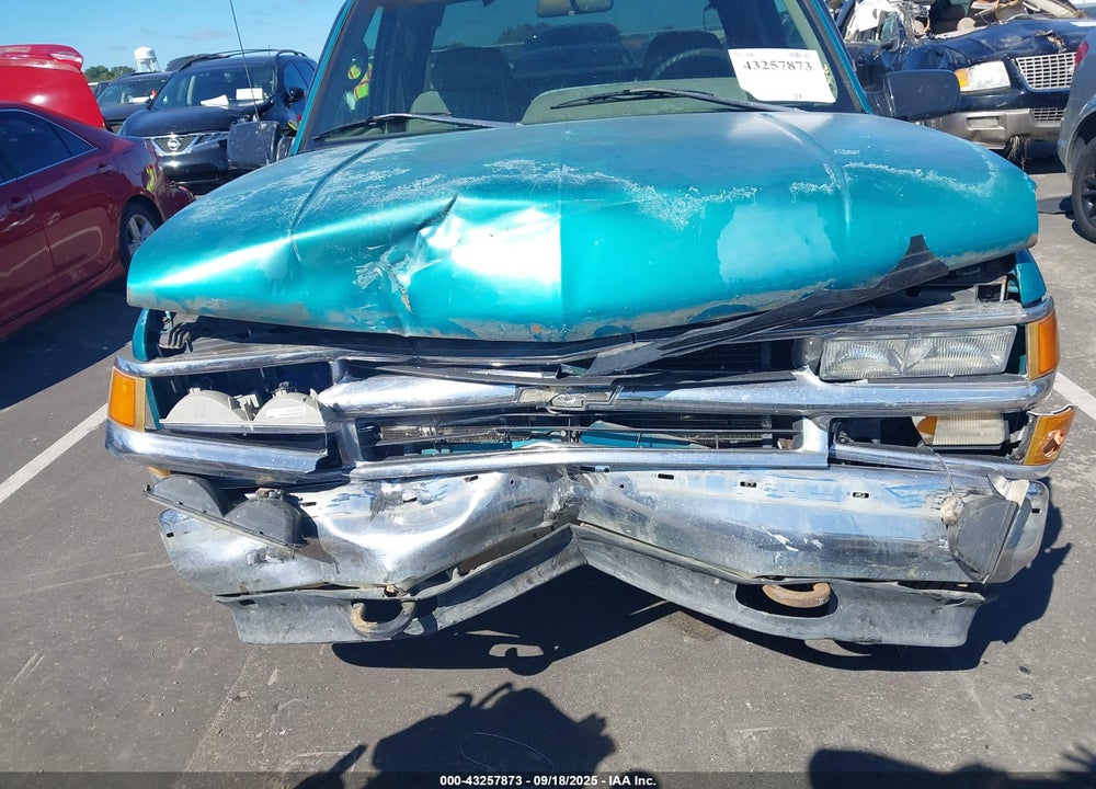 1995 CHEVROLET GMT-400 K1500 VIN: 2GCEK19H9S1252559