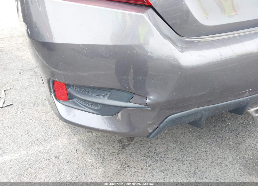 2019 HONDA CIVIC VIN: 2HGFC2F88KH579295