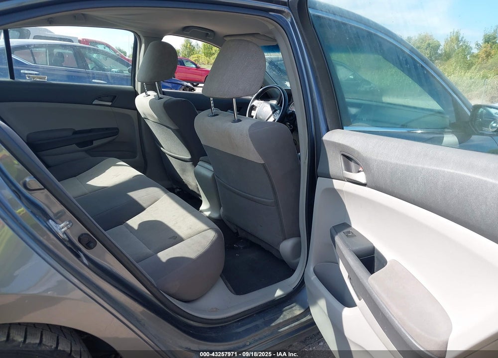 2008 HONDA ACCORD VIN: 1HGCP26478A113420