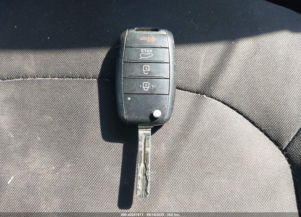 2015 KIA SOUL VIN: KNDJN2A25F7189102
