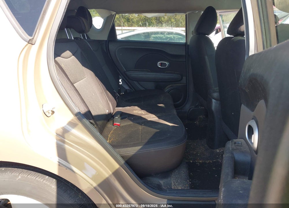 2015 KIA SOUL VIN: KNDJN2A25F7189102