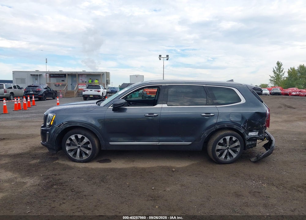 2022 KIA TELLURIDE S VIN: 5XYP64HC3NG276337