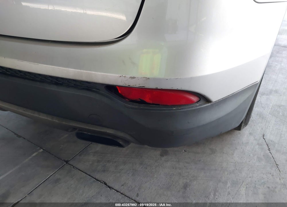 2016 HYUNDAI SANTA FE SPORT VIN: 5XYZT3LB7GG317744