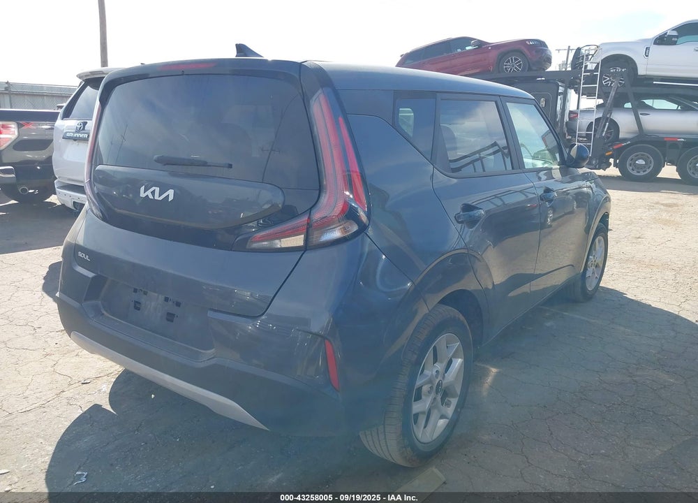 2024 KIA SOUL VIN: KNDJ23AU2R7904101