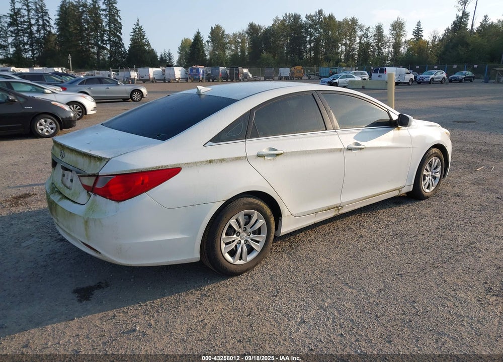 2012 HYUNDAI SONATA VIN: 5NPEB4AC6CH338400