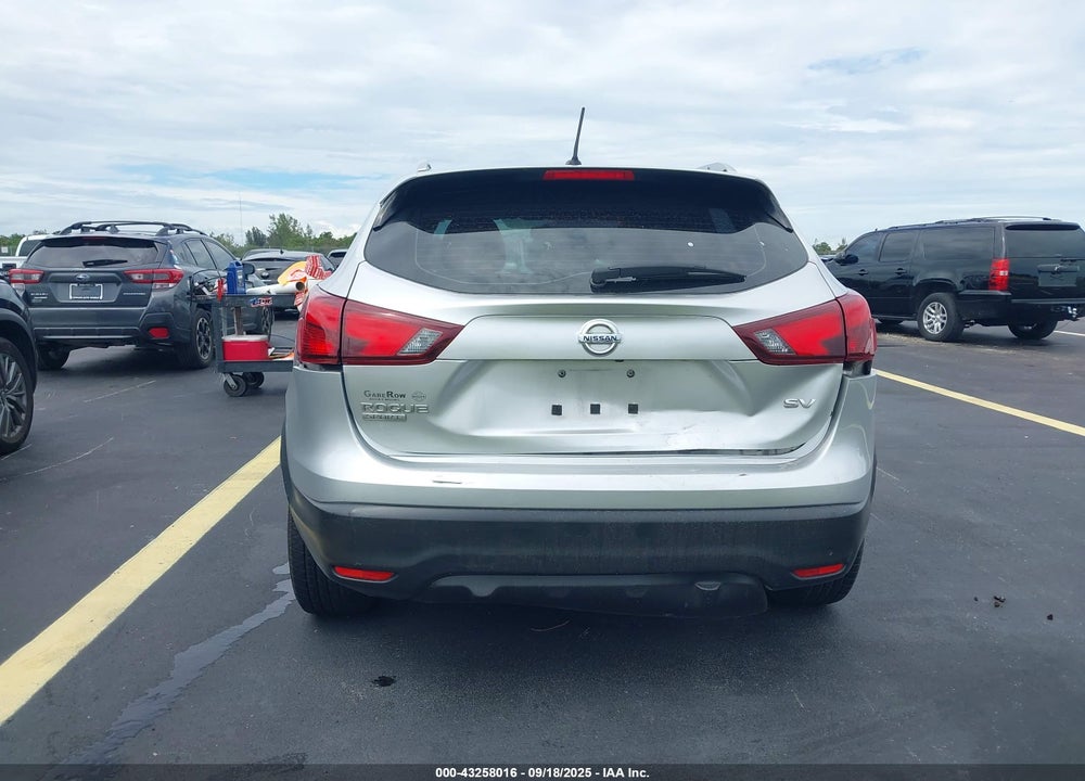 2017 NISSAN ROGUE SPORT SV VIN: JN1BJ1CP7HW016146