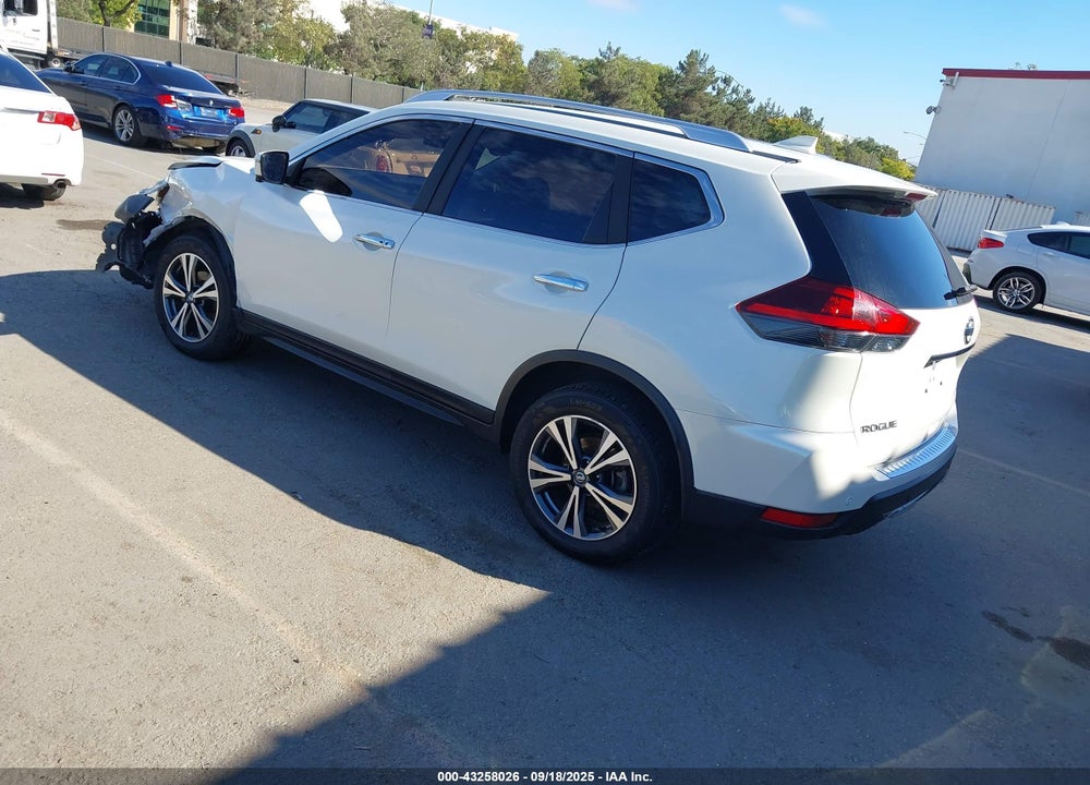 2019 NISSAN ROGUE SV VIN: JN8AT2MT0KW256736