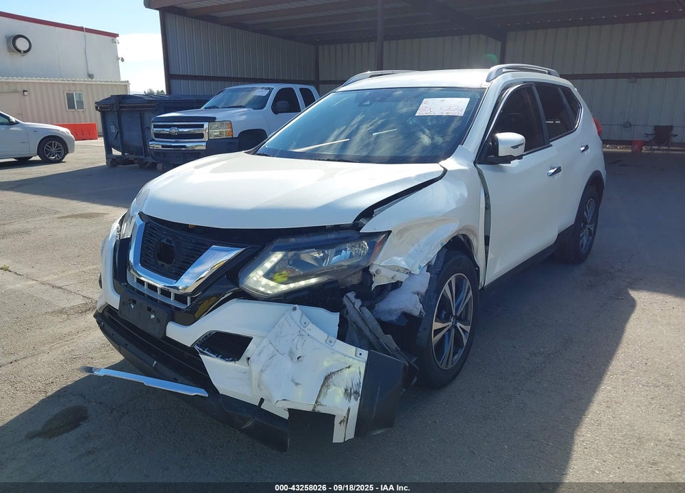 2019 NISSAN ROGUE SV VIN: JN8AT2MT0KW256736