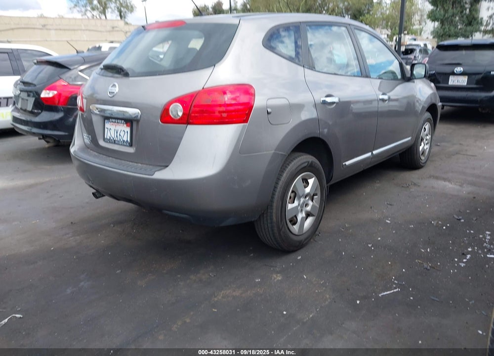 2015 NISSAN ROGUE SELECT S VIN: JN8AS5MT3FW668885