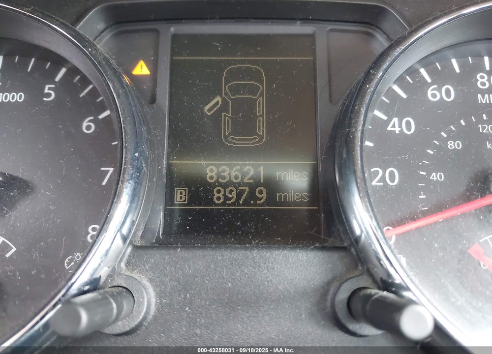 2015 NISSAN ROGUE SELECT S VIN: JN8AS5MT3FW668885