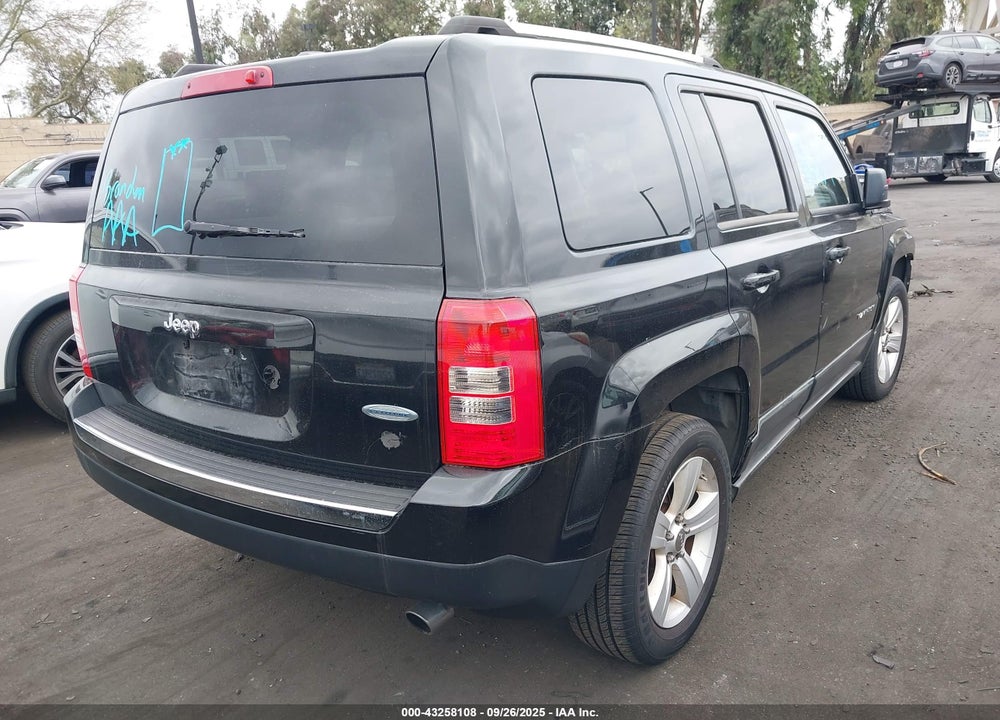 2011 JEEP PATRIOT VIN: 1J4NT4GB2BD171186