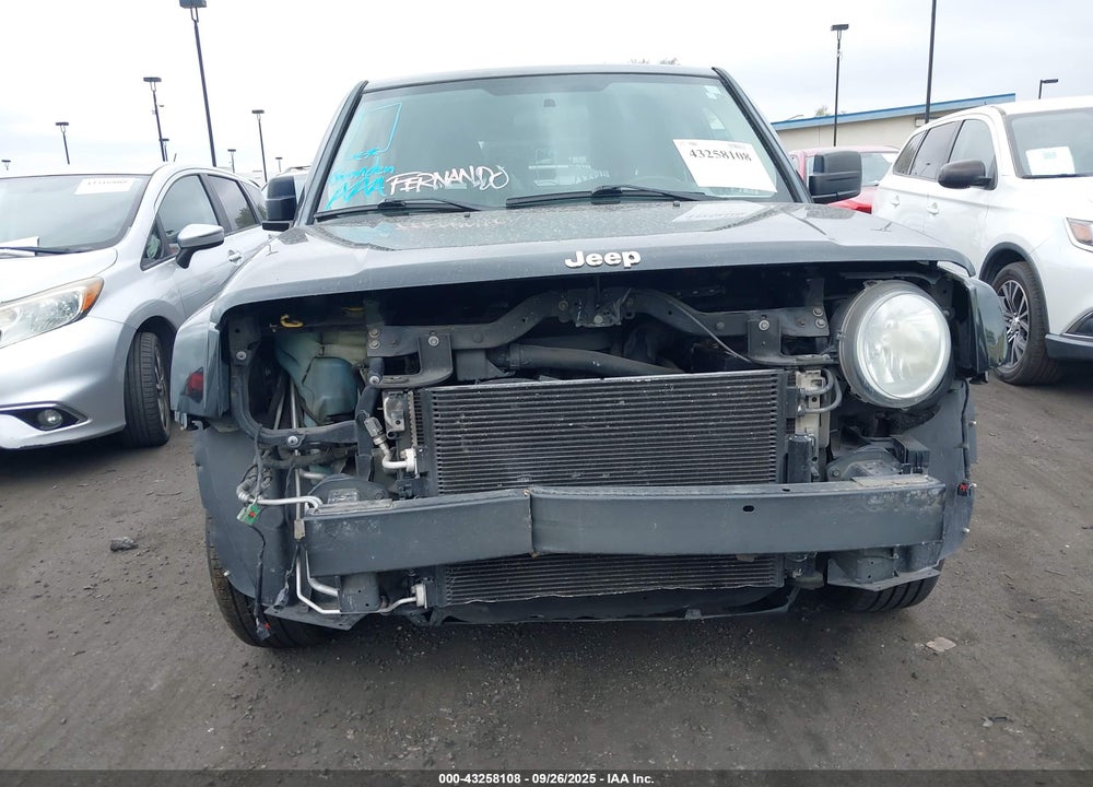 2011 JEEP PATRIOT VIN: 1J4NT4GB2BD171186