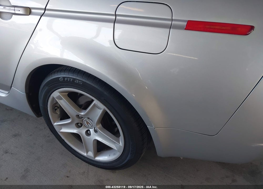 2006 ACURA TL VIN: 19UUA66236A057906