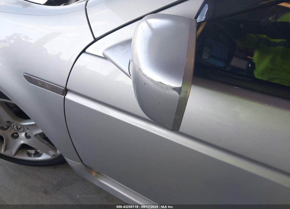 2006 ACURA TL VIN: 19UUA66236A057906