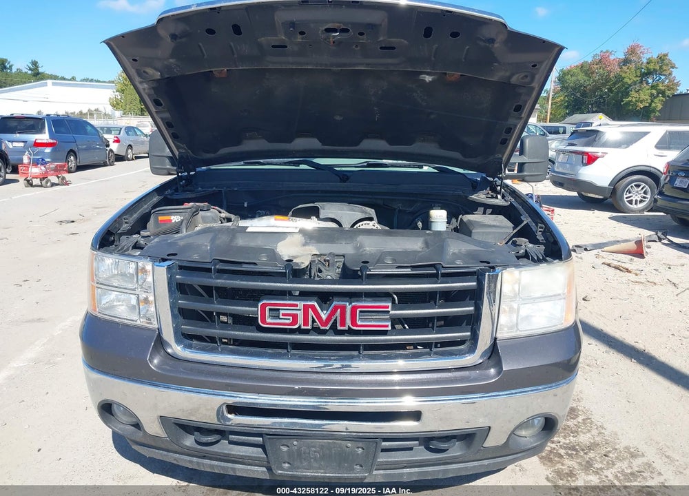 2010 GMC SIERRA 1500 SLE VIN: 1GTSKVE33AZ177934