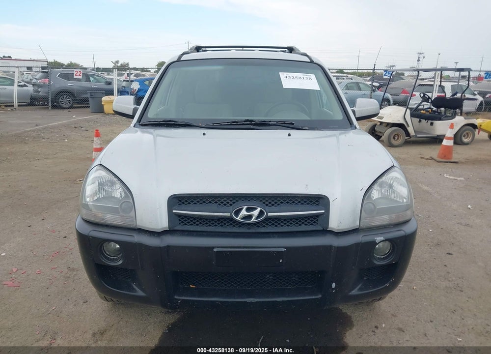 2007 HYUNDAI TUCSON VIN: KM8JN12D47U687574