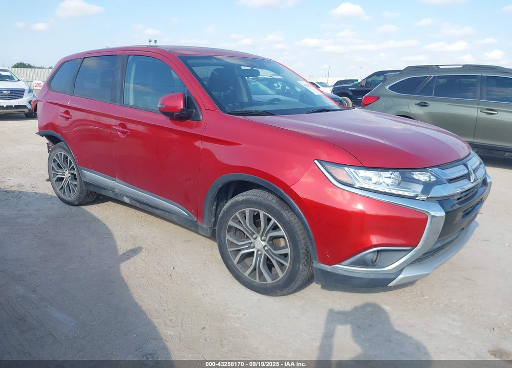 2016 MITSUBISHI OUTLANDER SE VIN: JA4AD3A32GZ040373