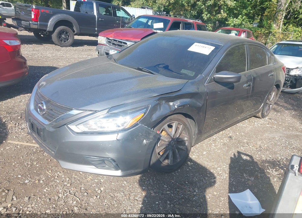 2017 NISSAN ALTIMA VIN: 1N4AL3AP1HC235676