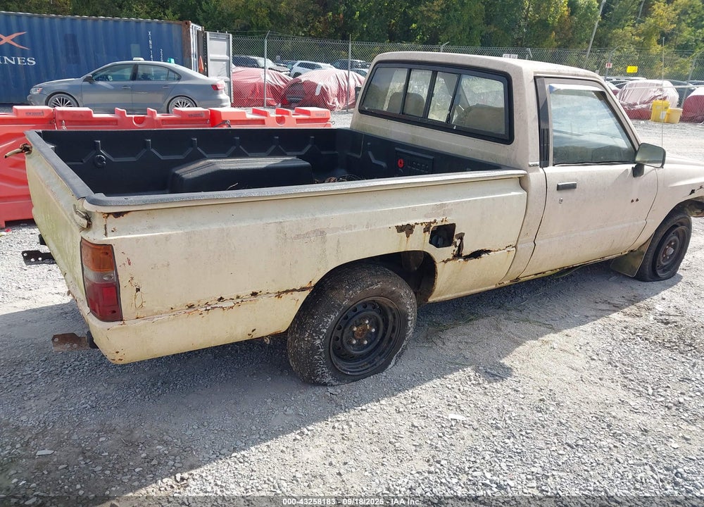 1987 TOYOTA PICKUP 1/2 TON RN50 VIN: JT4RN50RXH0279960