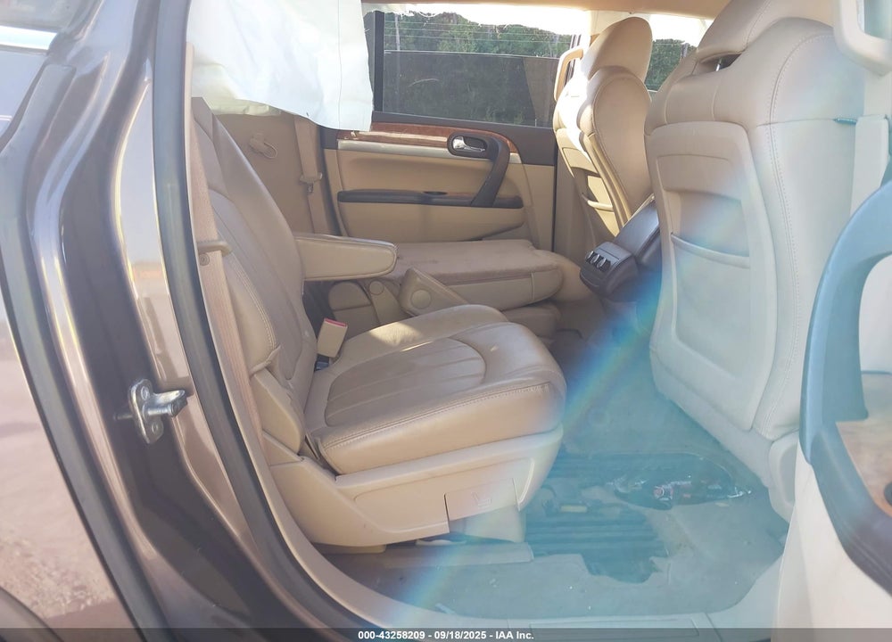 2010 BUICK ENCLAVE 1XL VIN: 5GALRBED9AJ216792