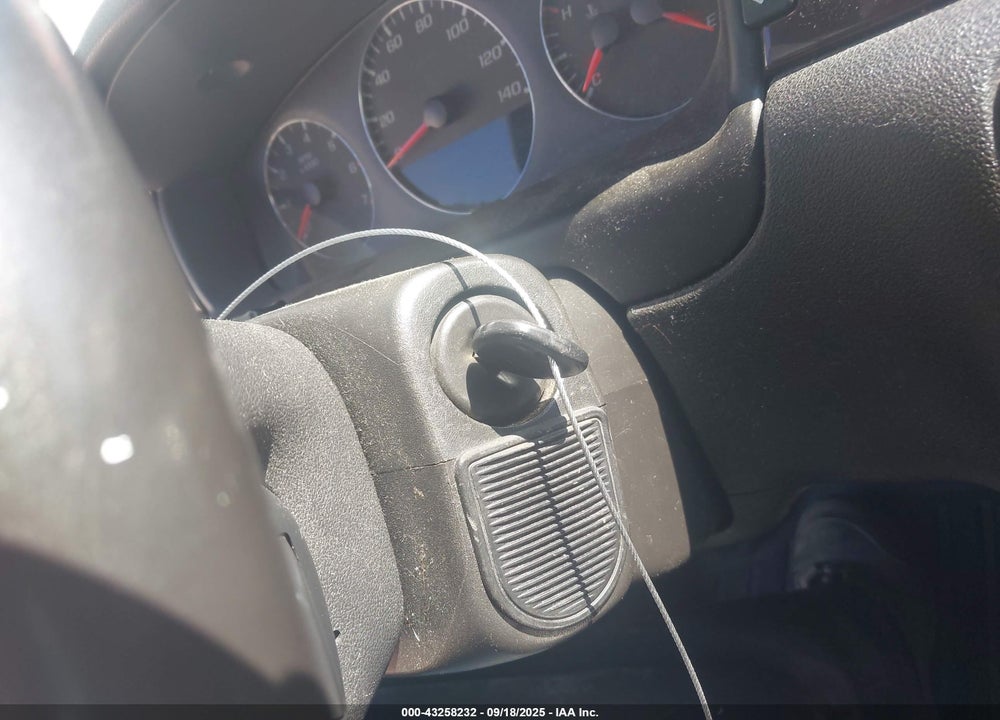 2010 CHEVROLET IMPALA VIN: 2G1WB5EK3A1229069