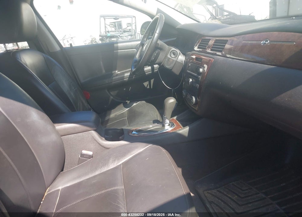 2010 CHEVROLET IMPALA VIN: 2G1WB5EK3A1229069