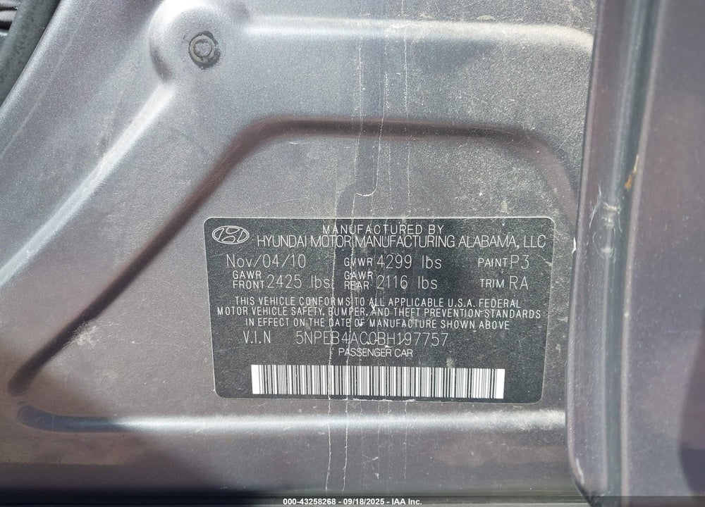 2011 HYUNDAI SONATA VIN: 5NPEB4AC0BH197757