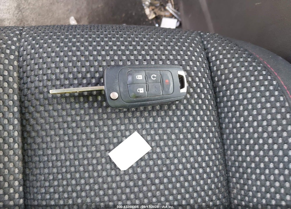 2015 CHEVROLET EQUINOX VIN: 2GNALBEK4F1132555