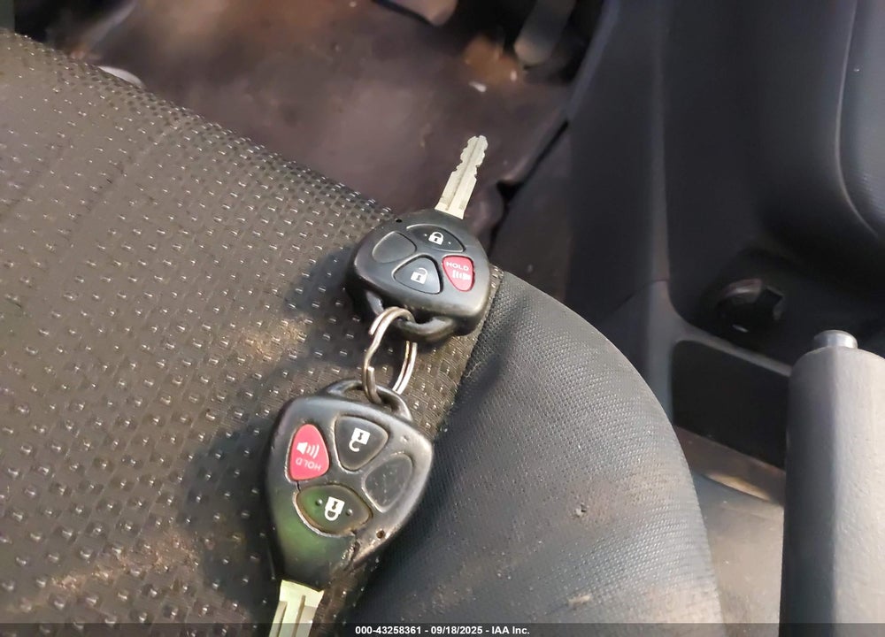 2009 PONTIAC VIBE VIN: 5Y2SP67029Z420512