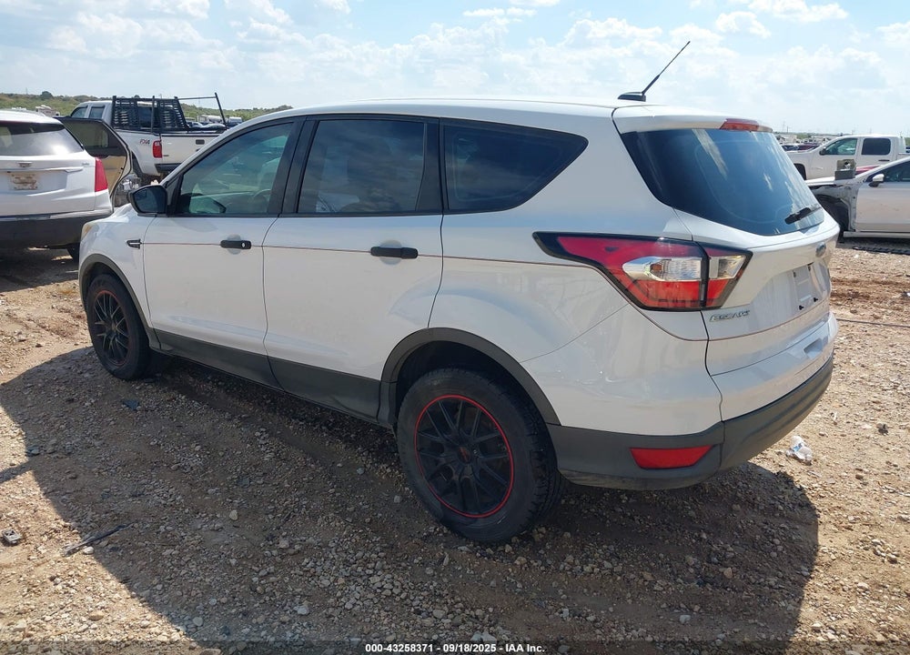 2017 FORD ESCAPE VIN: 1FMCU0F71HUC90285