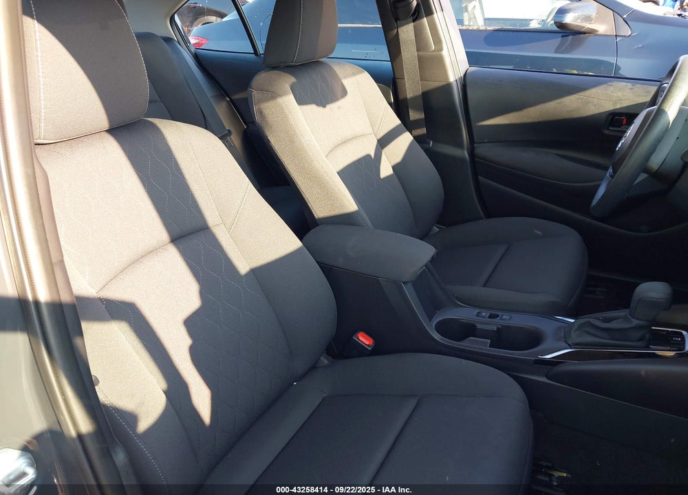 2025 TOYOTA COROLLA LE VIN: 5YFB4MDEXSP236884