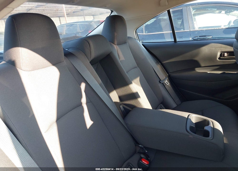 2025 TOYOTA COROLLA LE VIN: 5YFB4MDEXSP236884