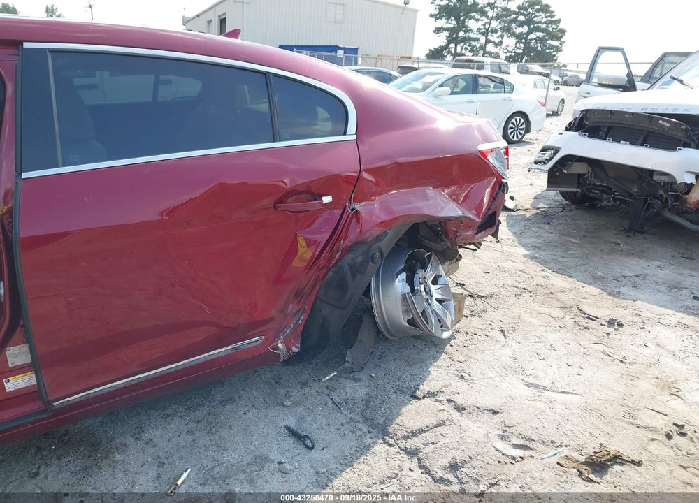 2010 BUICK LACROSSE VIN: 1G4GE5EV3AF191697