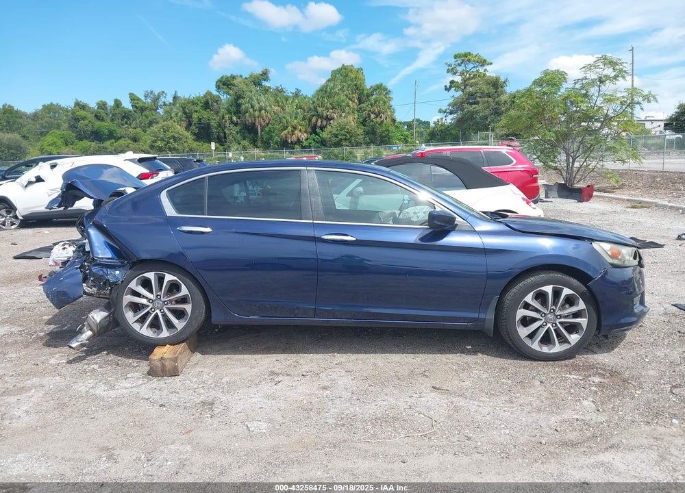 2015 HONDA ACCORD VIN: 1HGCR2F51FA161592