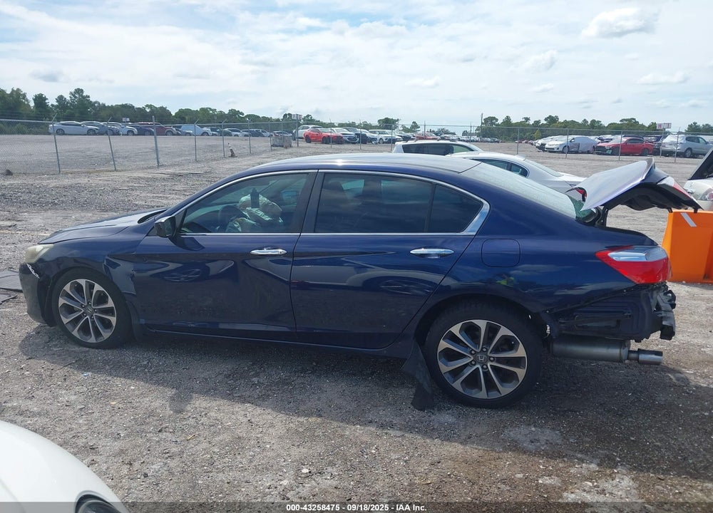 2015 HONDA ACCORD VIN: 1HGCR2F51FA161592