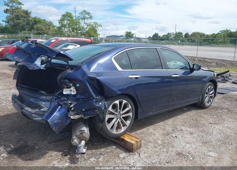 2015 HONDA ACCORD VIN: 1HGCR2F51FA161592